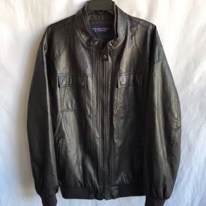 Roundtree & Yorke black faux leather jacket, size XL
